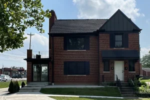 5 Roofing Mistakes That Cost Homeowners Thousands